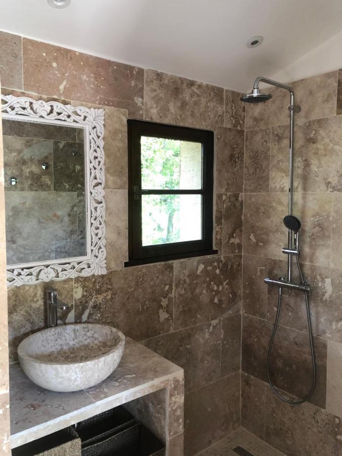 Les Mazets De La Cascade Apartman Salernes Kültér fotó