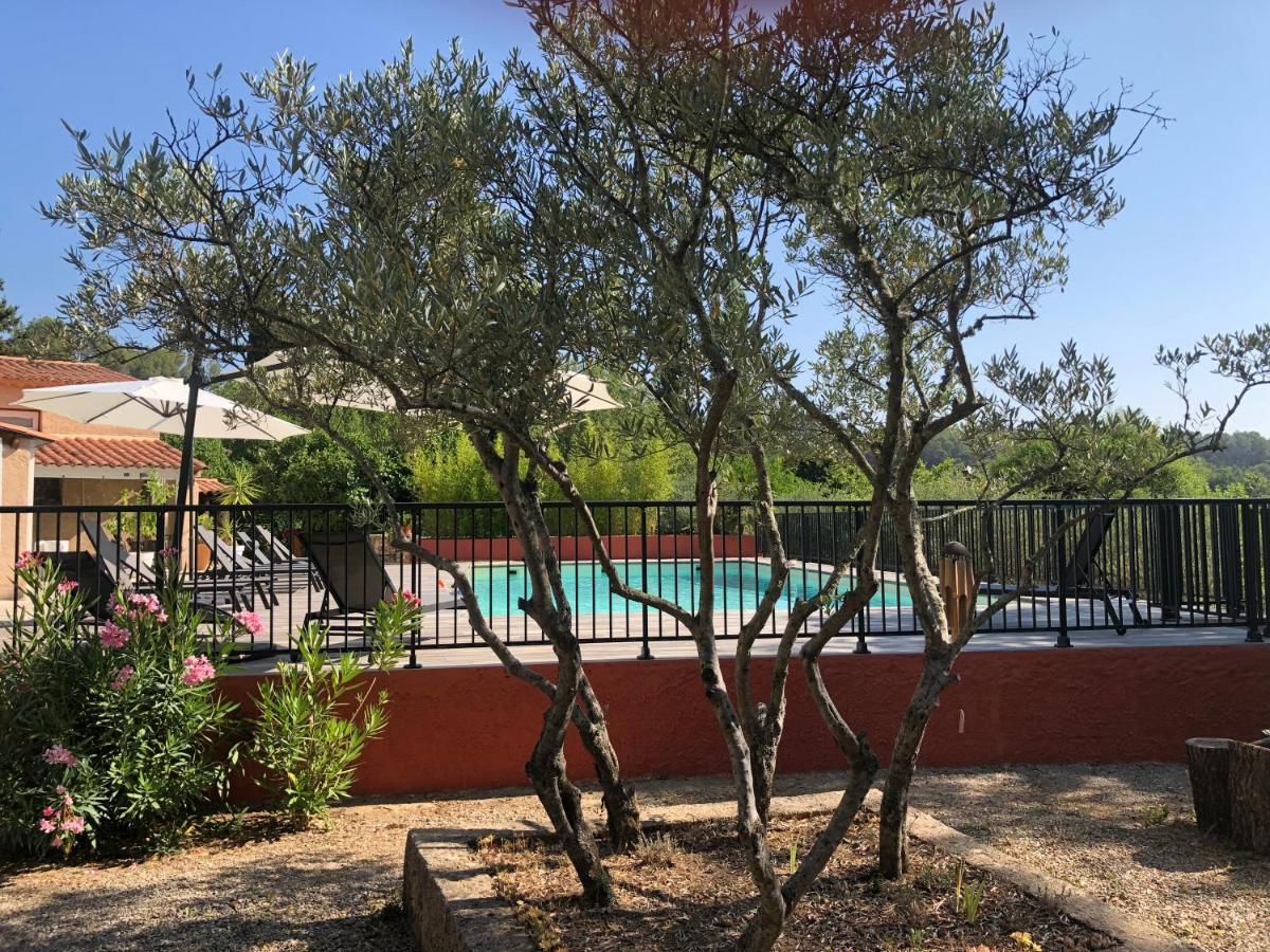 Les Mazets De La Cascade Apartman Salernes Kültér fotó
