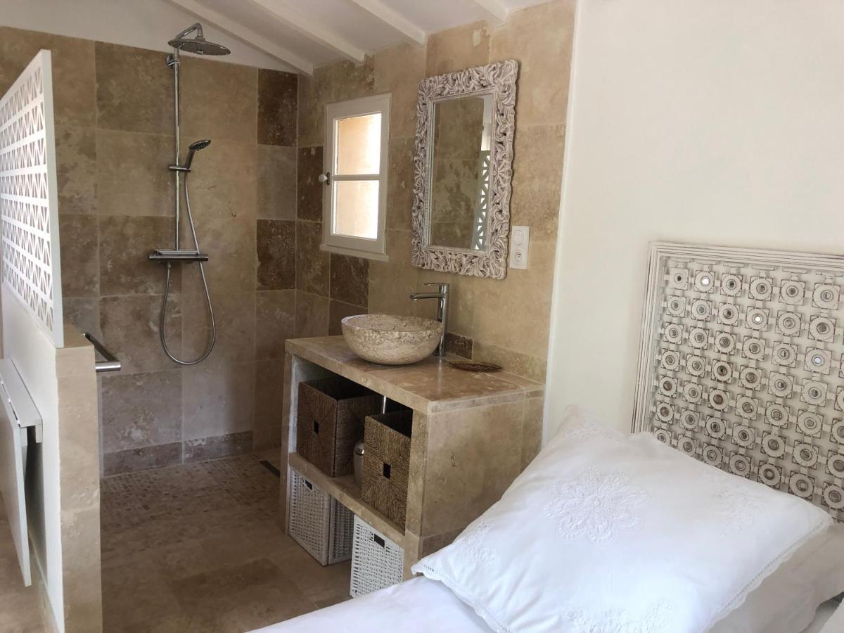 Les Mazets De La Cascade Apartman Salernes Kültér fotó
